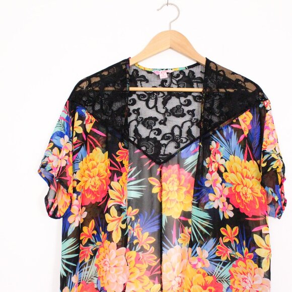 *Candies Black Lace Floral Cardigan - Picture 4 of 7